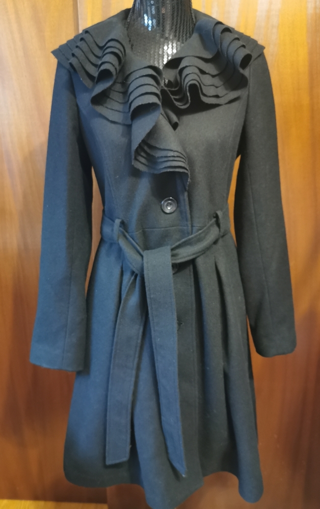 Candie's Black Wool Blend Coat Size Medium